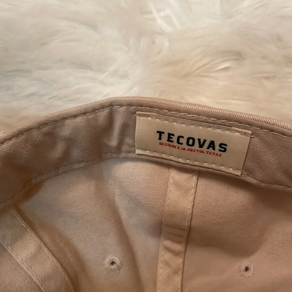 Tecovas Beige Hat with Orange Bucking Bronco Embroidery